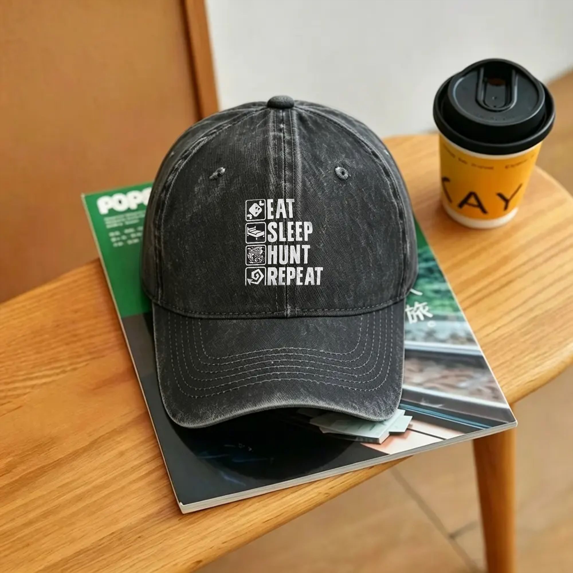 Monster Hunter Eat Sleep Hunt  – Retro Gaming Gift Ideas Bewertung und Preis